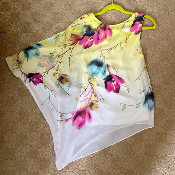 Formal top, size XS, le chateau - Picture 2 of 3